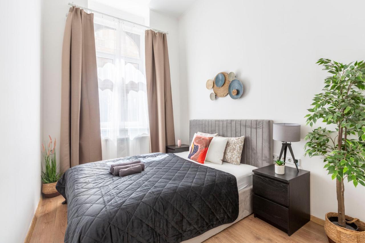 Cozy & Pleasant Homes In The Heart Of Budapest Eksteriør bilde